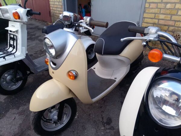 Yamaha Vino 4t