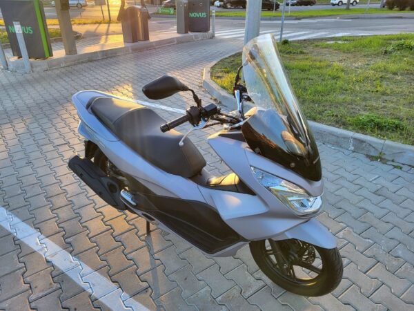 Скутер Honda Pcx 150 KF18 - MOPED.KIEV.UA - купить скутер недорого